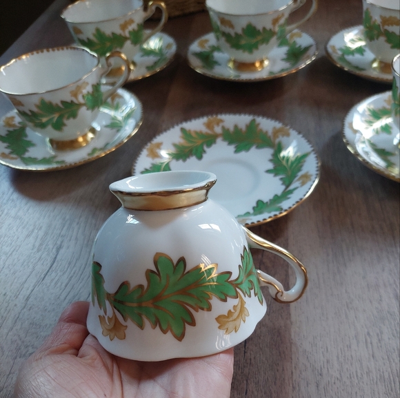 Vintage Royal Chelsey Bone China Green Leaf Ivy Tea Cup and Saucer Set Of (6) - Picture 7 of 16